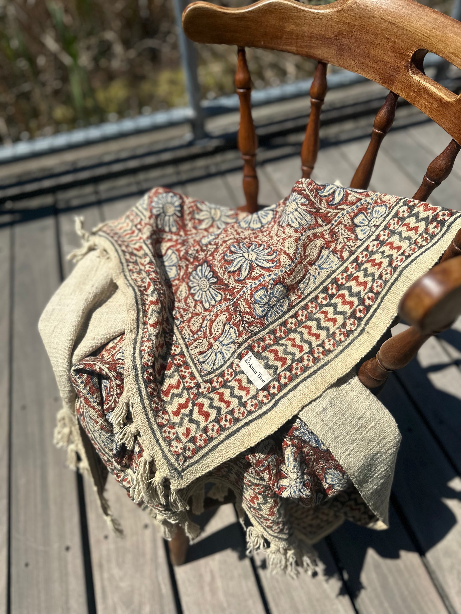 Red brick dust throw blanket