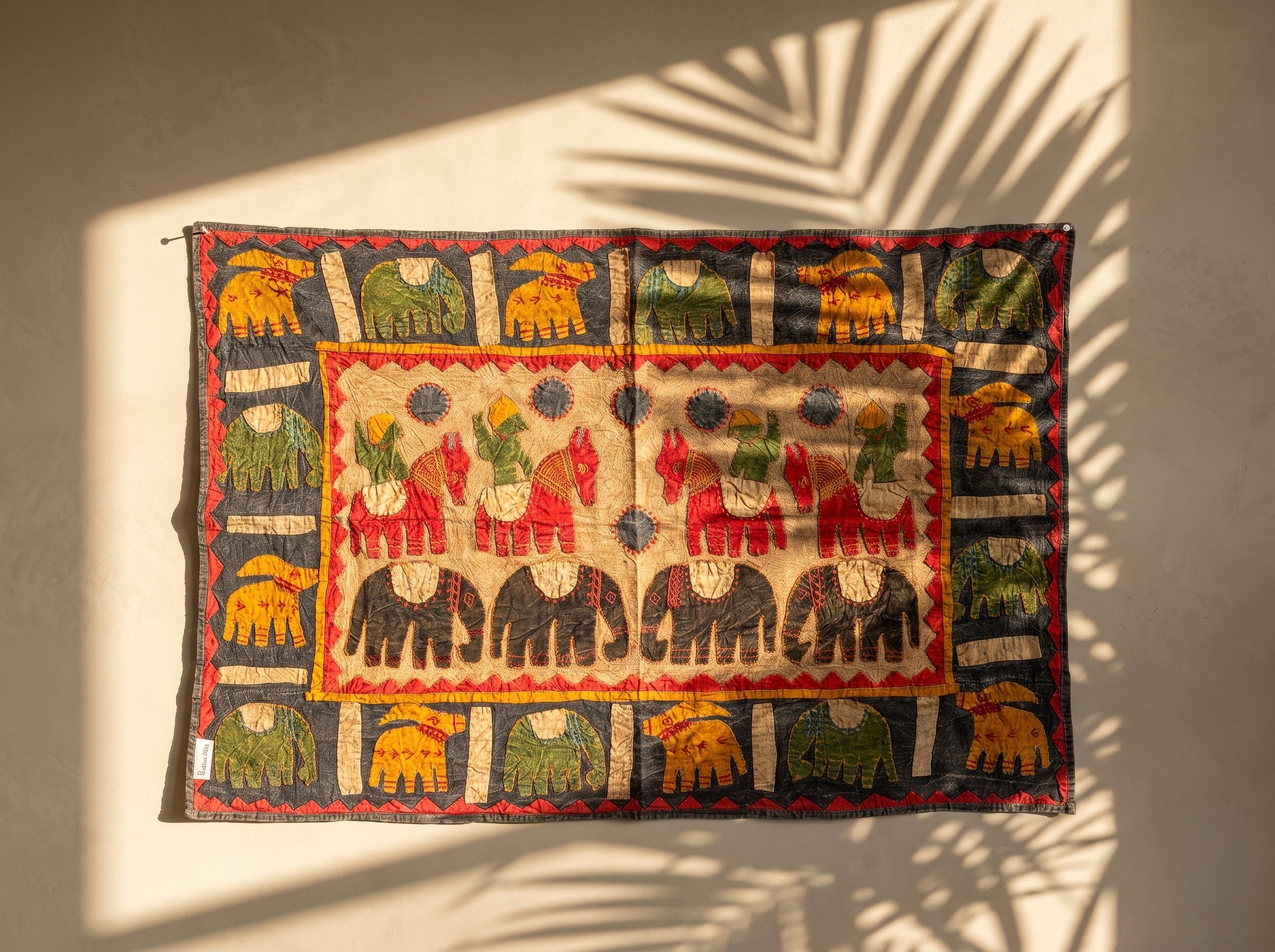 Bunchberry Appliqué Pure Cotton Wall Hanging