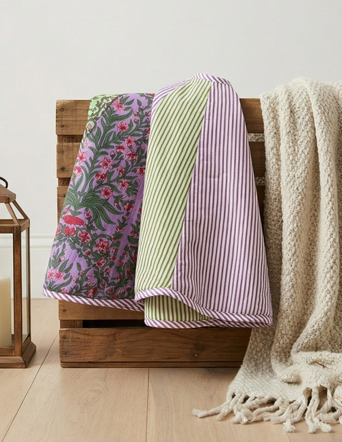 Crimson & Sage Botanical Christmas Tree Skirt