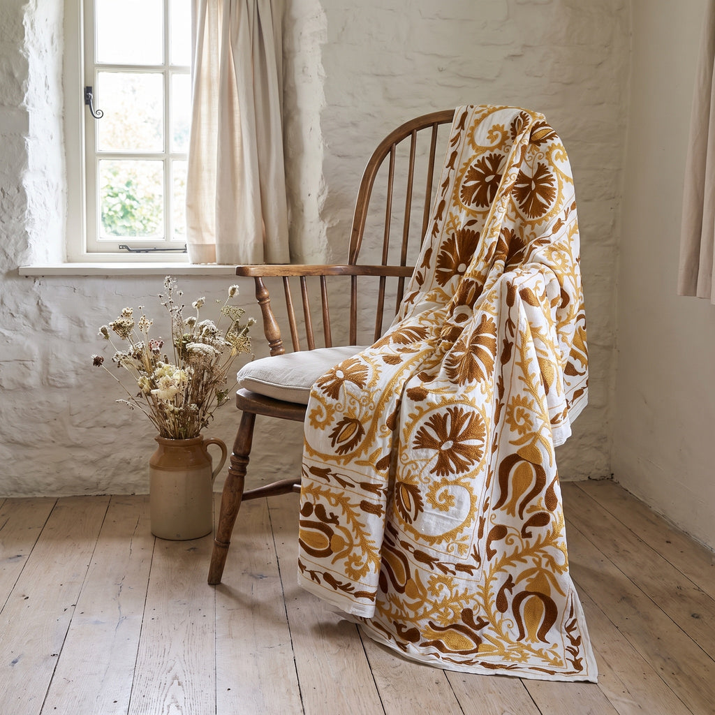 Plaid Suzani en coton brodé main Whispering Dawn