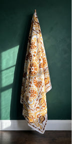 Plaid Suzani en coton brodé main Whispering Dawn
