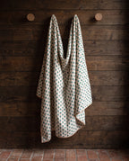 Balloon Adventures reversible cotton baby blanket, side two, rustic pegs