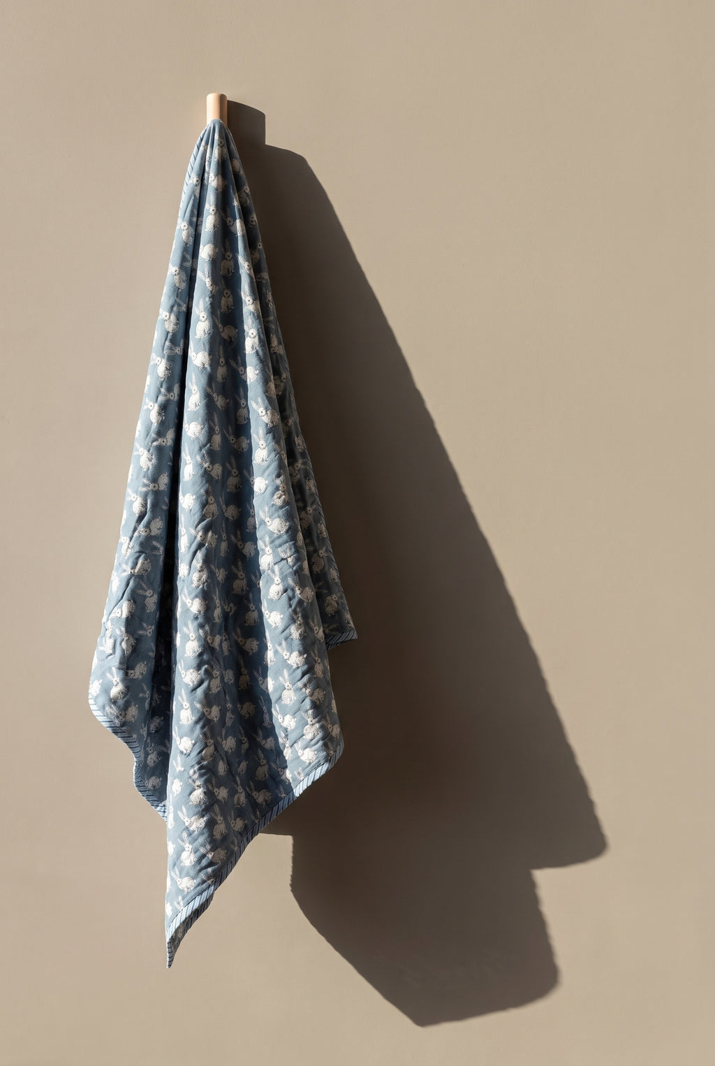 Bunny Trails reversible cotton baby blanket, side two, peg