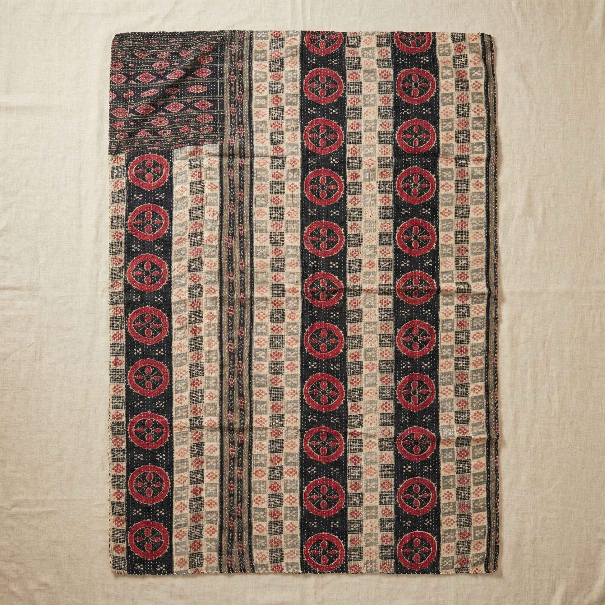 Bazaar Rhythm Hand-Made Kantha Throw Blanket