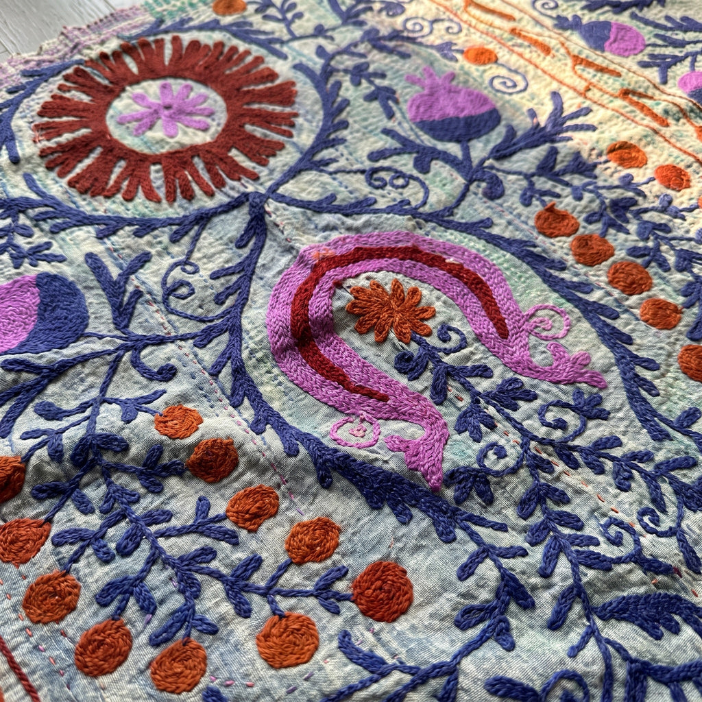 Dew Reverie Reversible Luxury Vintage Suzani Kantha Throw