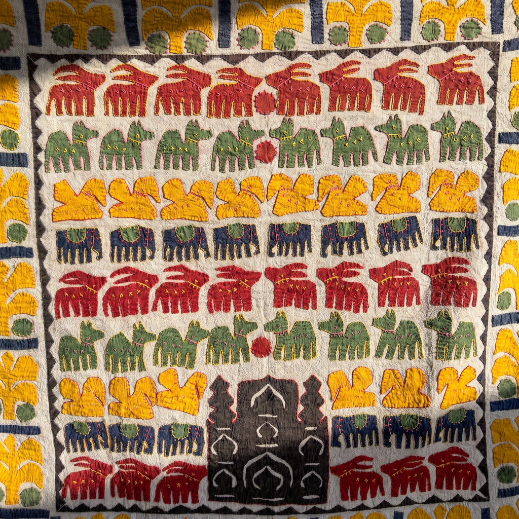 Dreamy Haze Appliqué Pure Cotton Wall Hanging