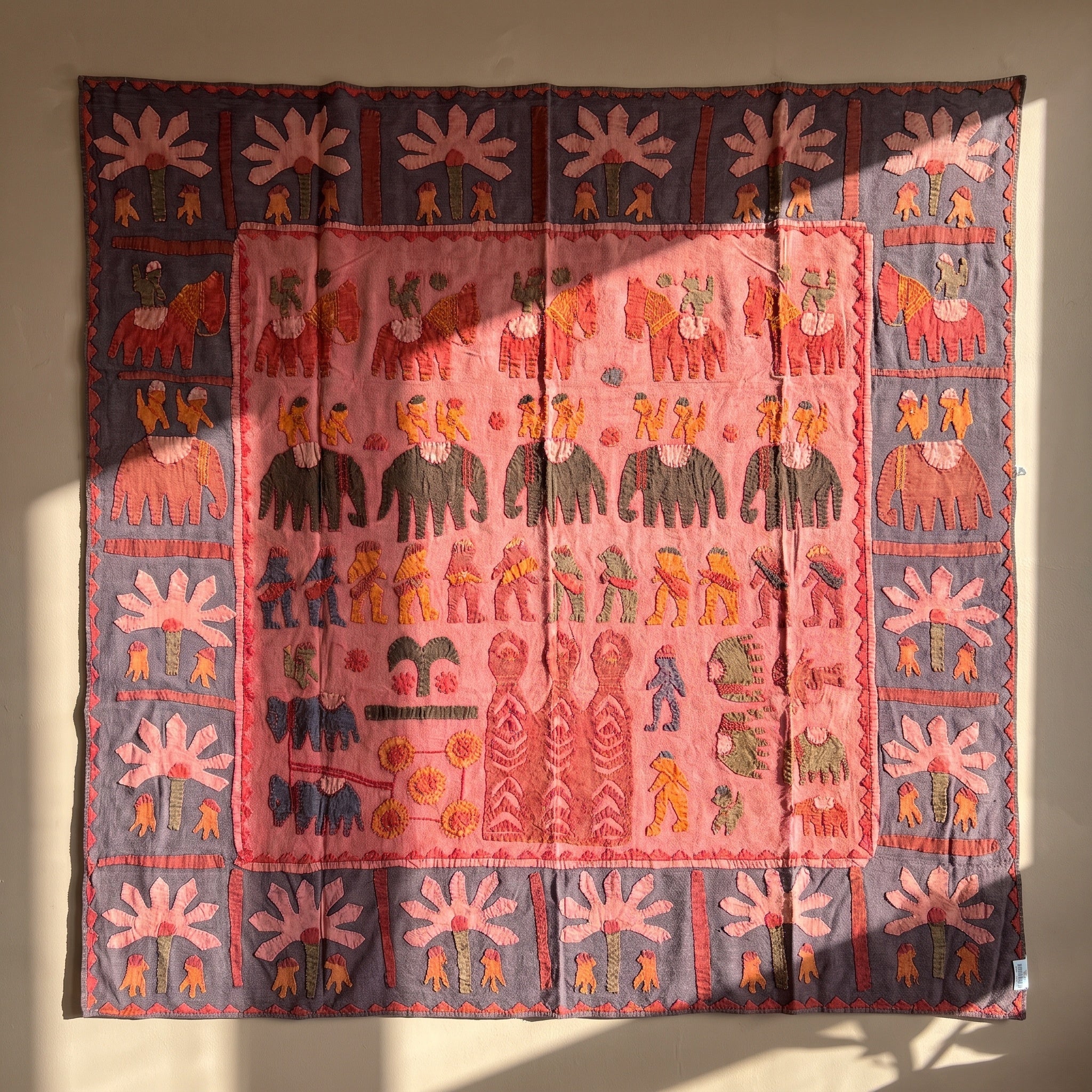 Hepatica Appliqué Pure Cotton Wall Hanging