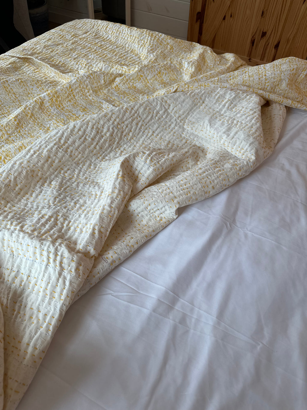 Dusk Terracotta Handmade Kantha Queen Bedsheet