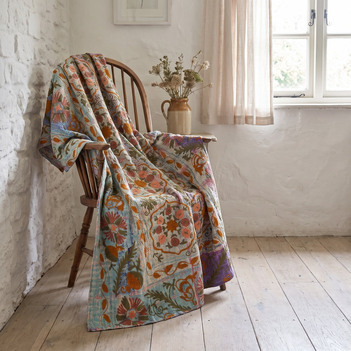 Jeté Kantha Suzani vintage de luxe réversible Saga Reverie