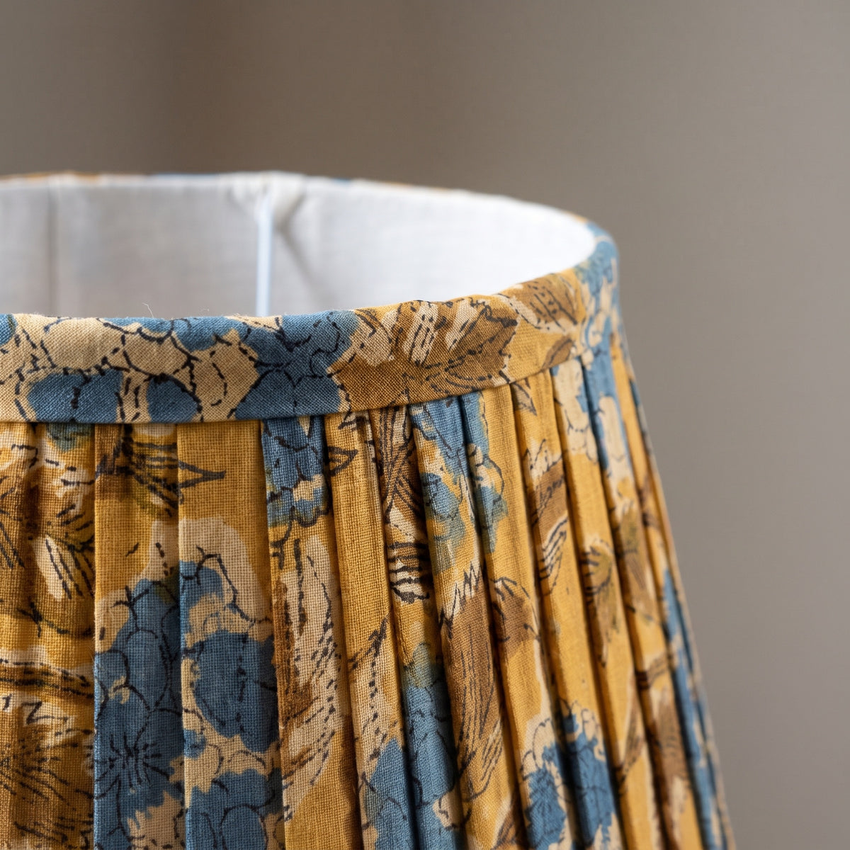 Morning Light Luxury Handmade Pleated Cotton UNO Lampshade