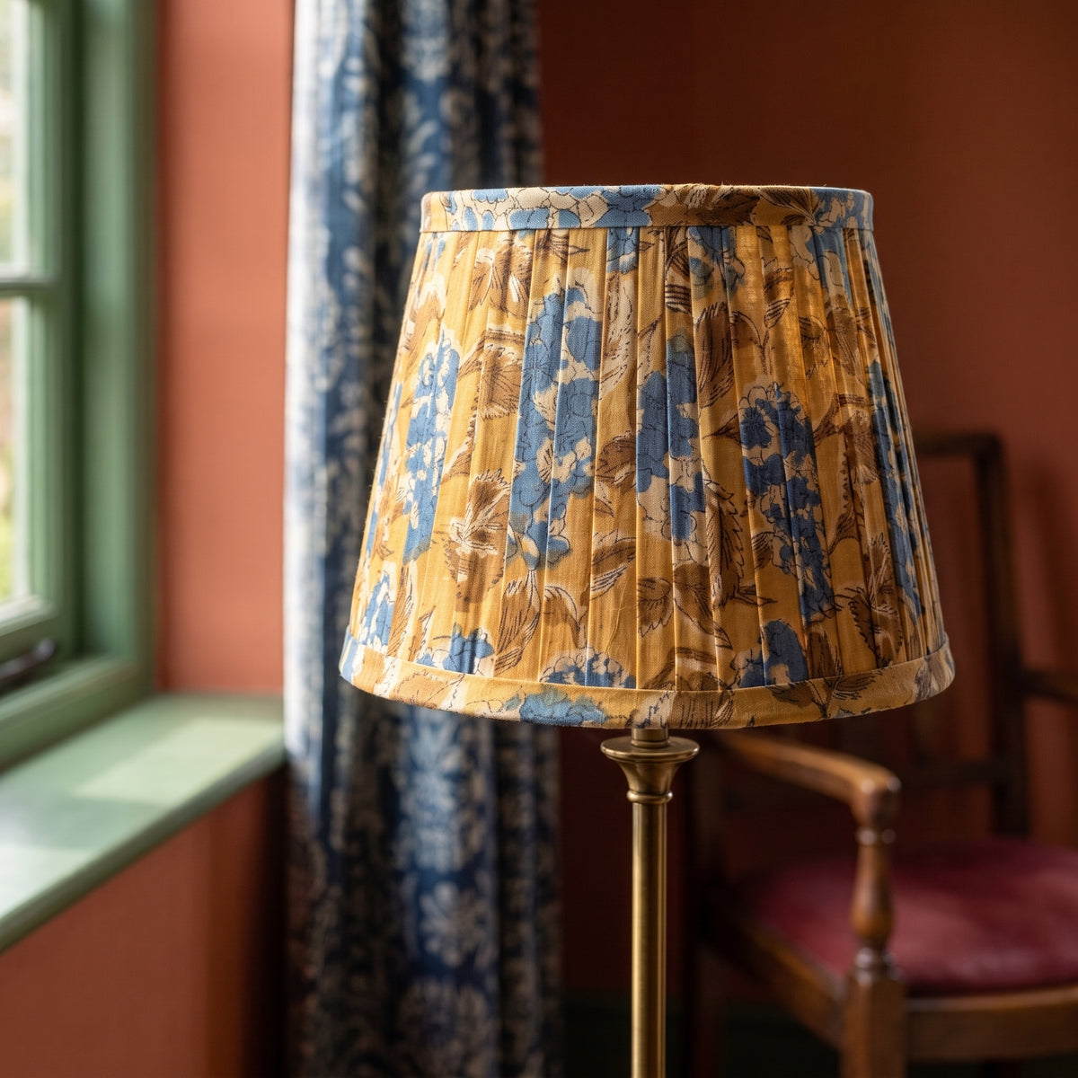 Morning Light Luxury Handmade Pleated Cotton UNO Lampshade