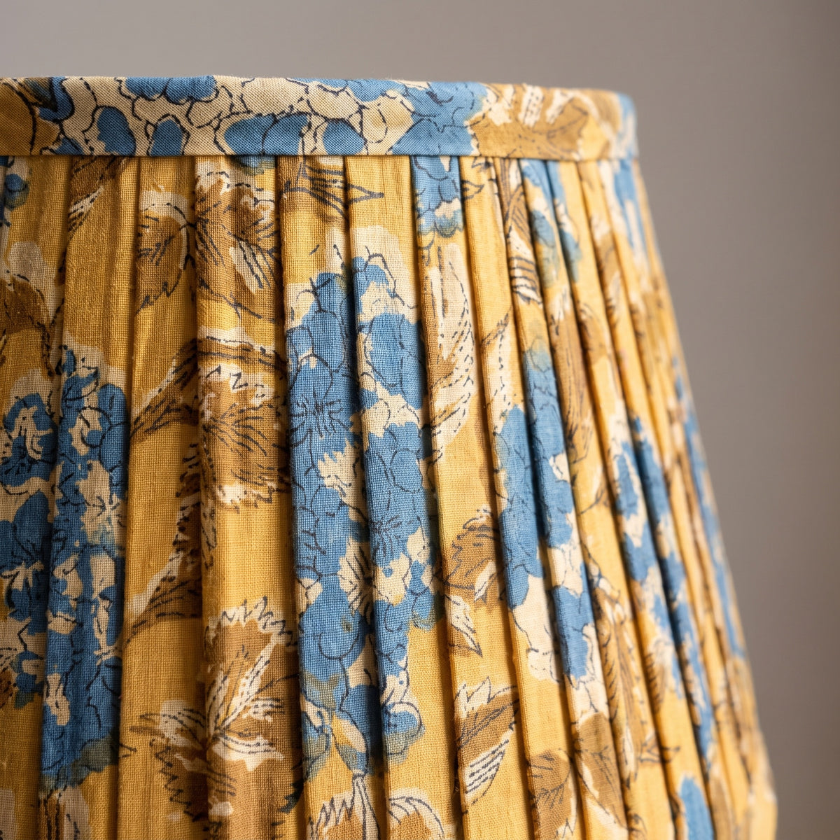 Morning Light Luxury Handmade Pleated Cotton UNO Lampshade