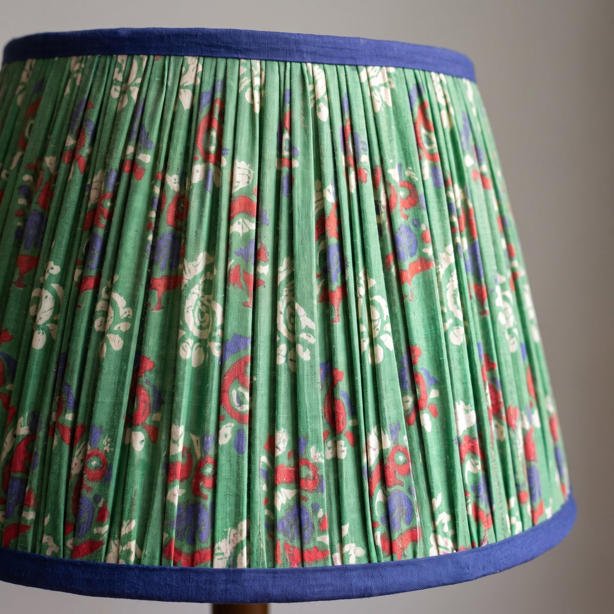 Sylvan Meadow Luxury Handmade Pleated Cotton UNO Lampshade
