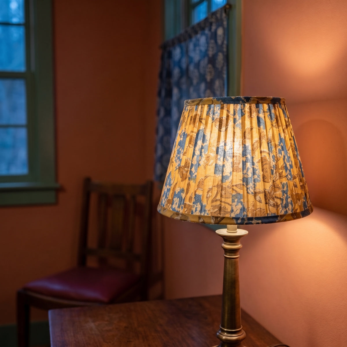 Orchard Song Luxury Handmade Pleated Cotton UNO Lampshade