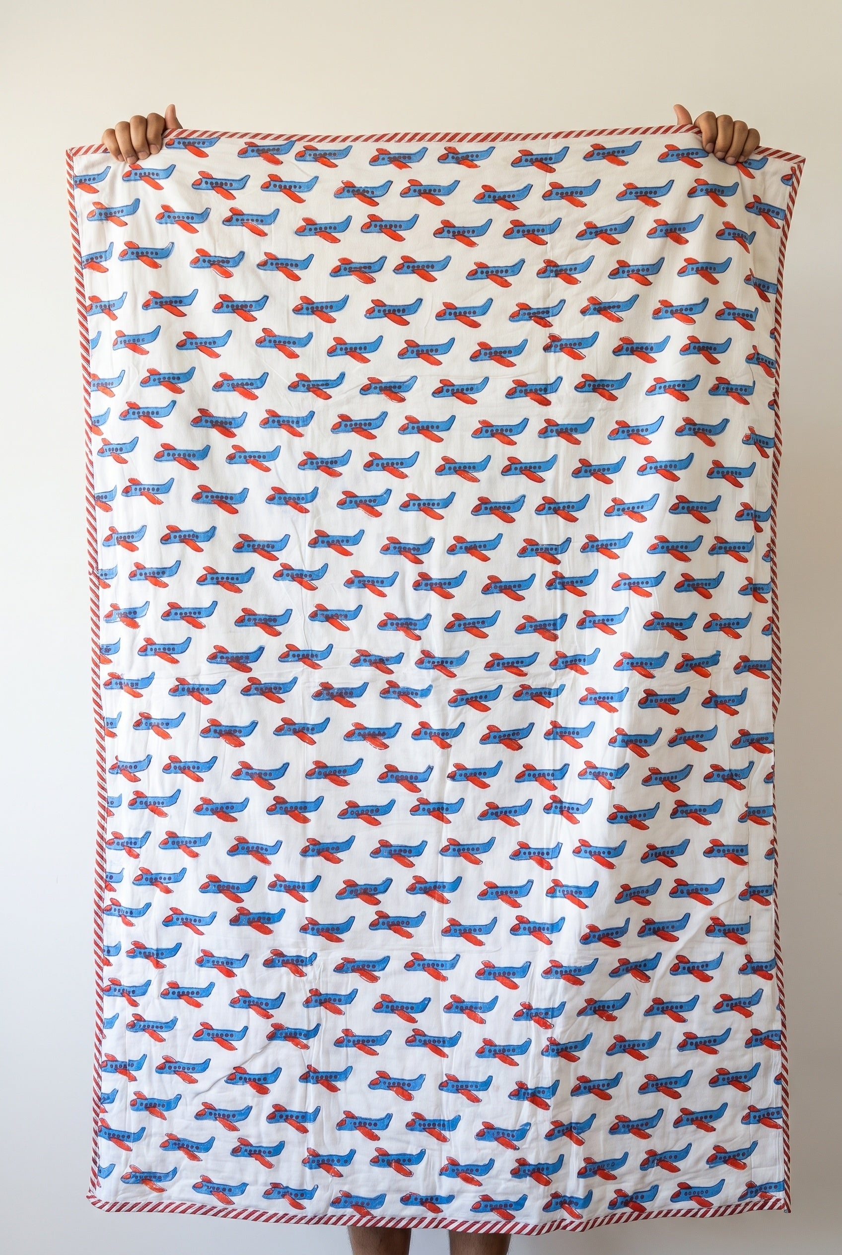 Merveilles volantes - Couverture artisanale pour bébé 100 % coton faite à la main