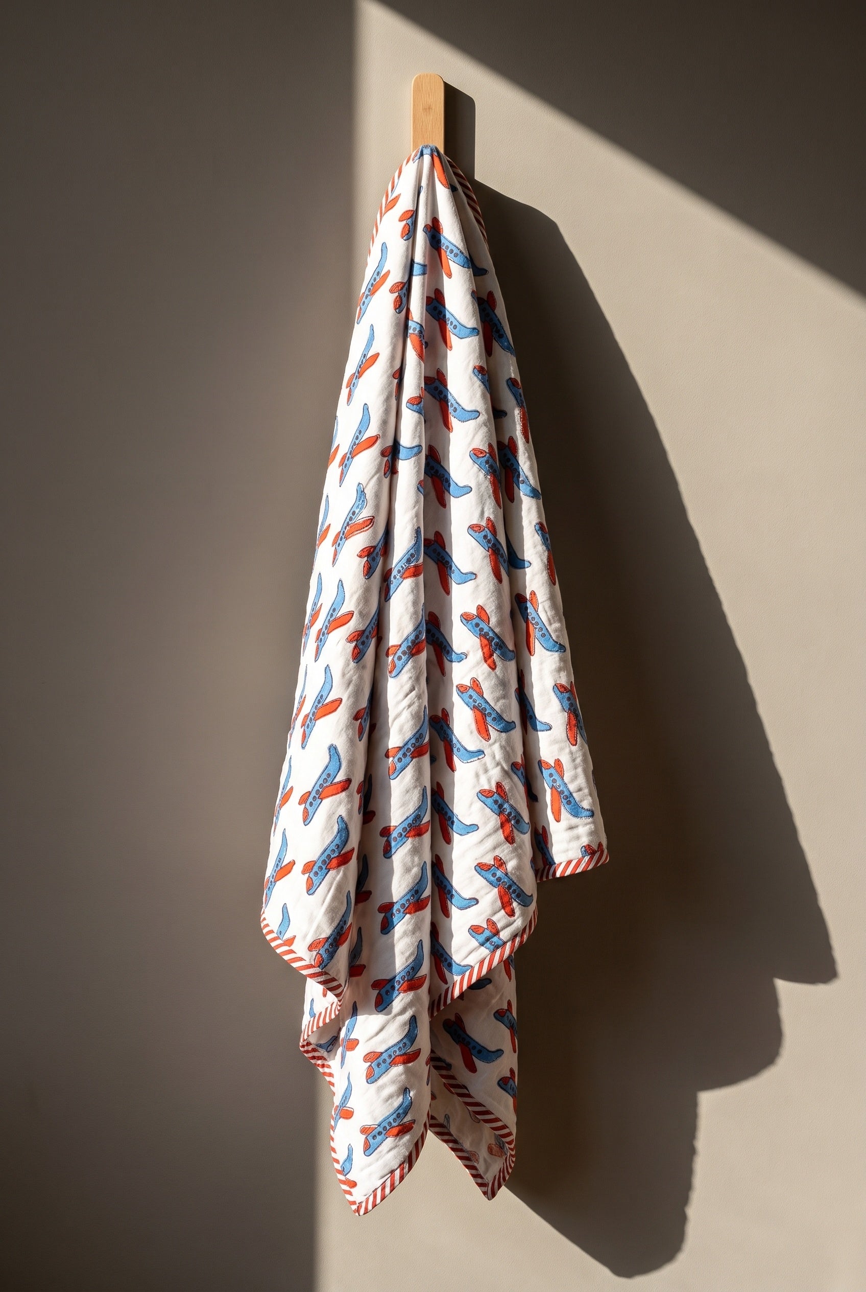 Merveilles volantes - Couverture artisanale pour bébé 100 % coton faite à la main