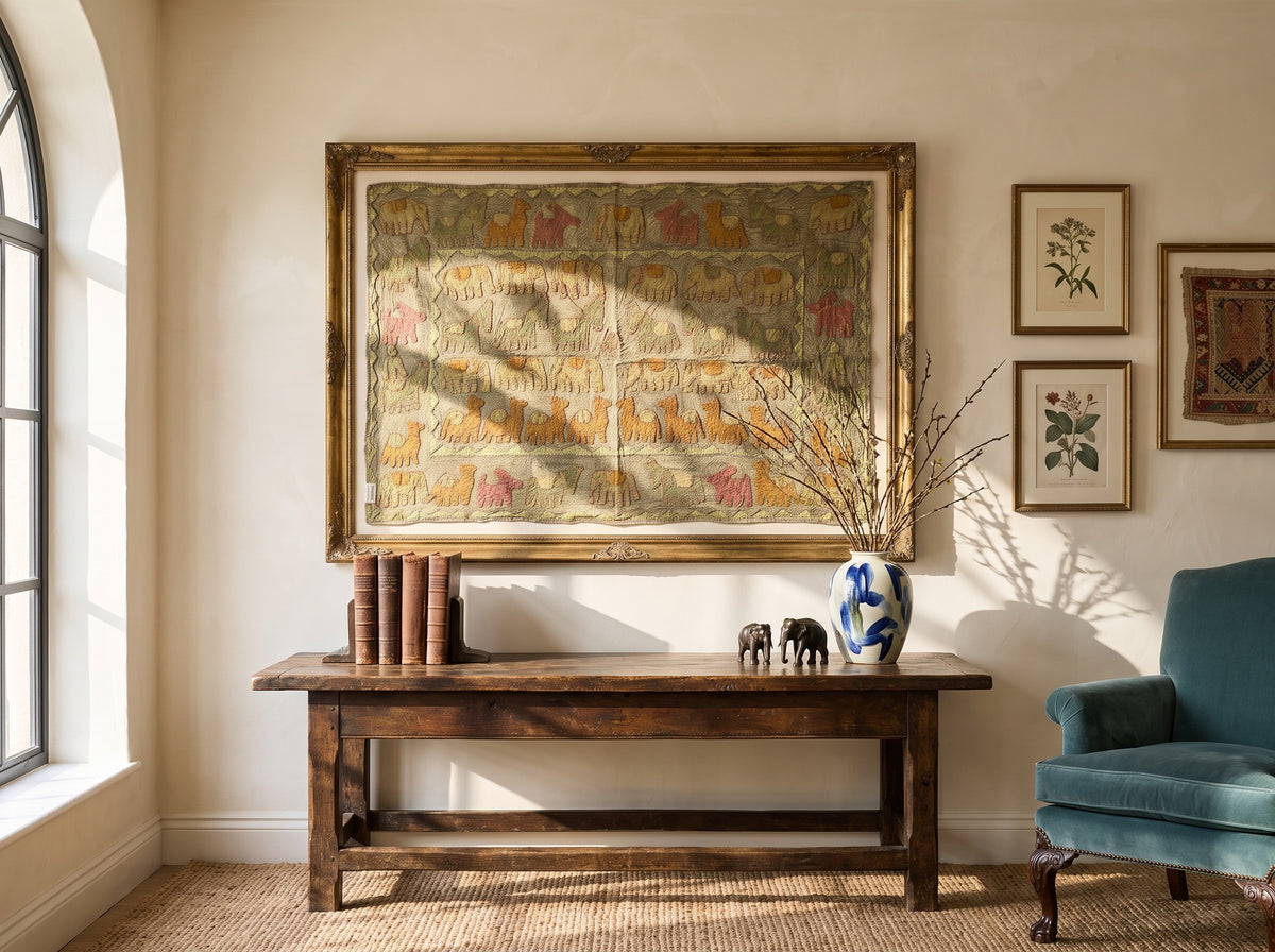 Bearberry Appliqué Pure Cotton Wall Hanging