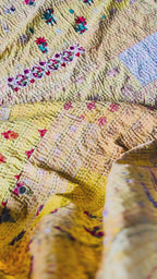 Couvre-lit Kantha KING en patchwork de pavots jaunes