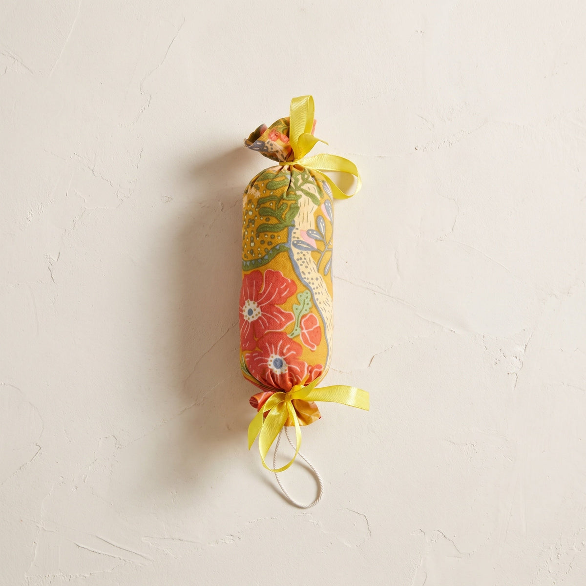 Heirloom Amber handcrafted cotton Christmas ornament – studio photograph